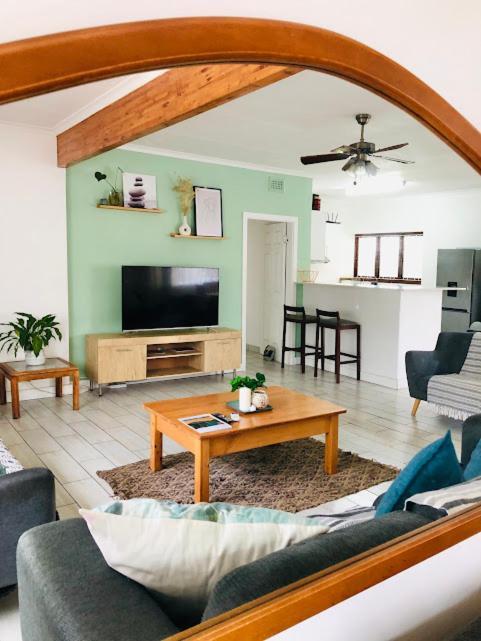 דורבן Danville Forest Guest House & Apartments מראה חיצוני תמונה